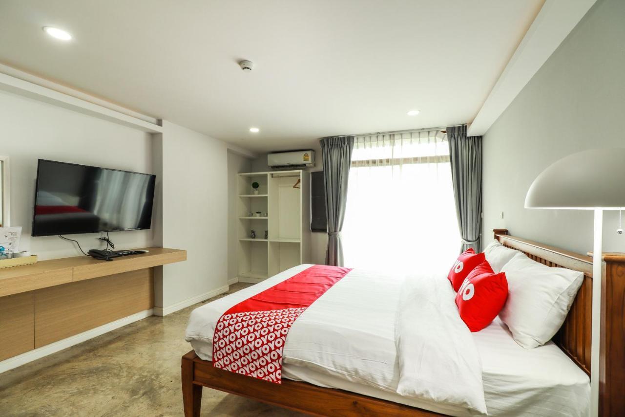 Oyo 150 3Q Chiangmai Residence Chiang Mai Bagian luar foto