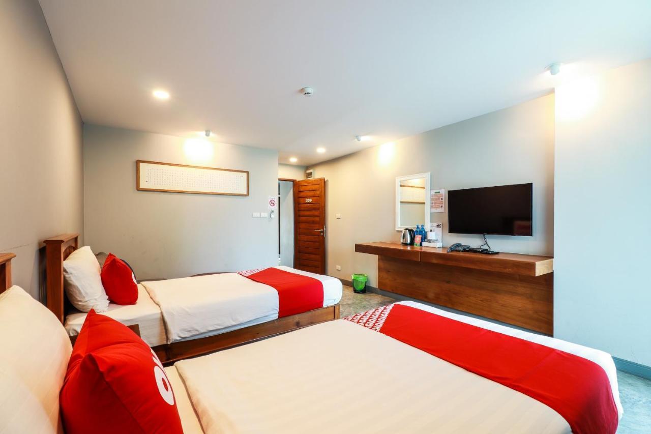 Oyo 150 3Q Chiangmai Residence Chiang Mai Bagian luar foto