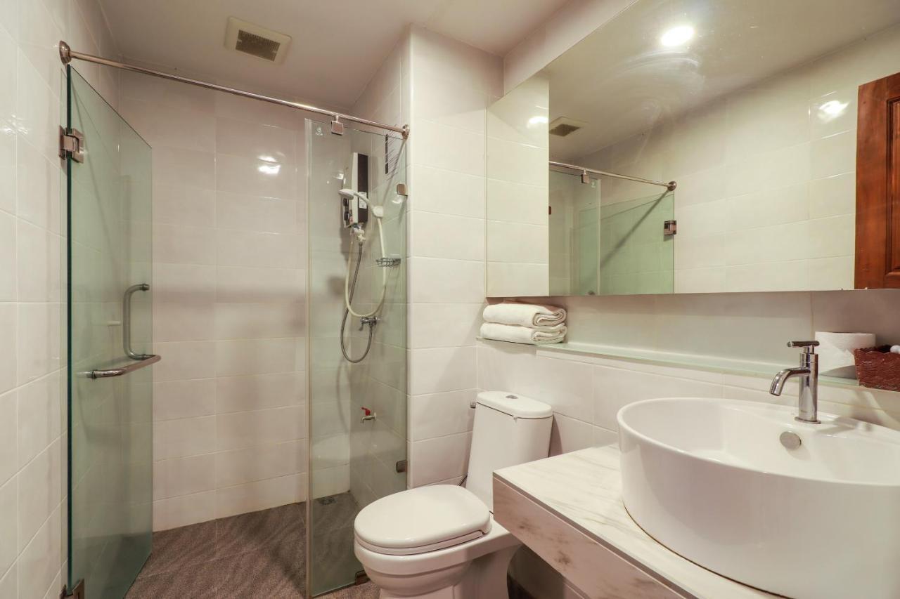 Oyo 150 3Q Chiangmai Residence Chiang Mai Bagian luar foto