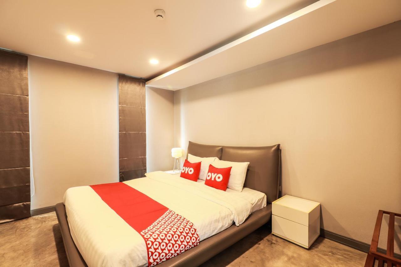 Oyo 150 3Q Chiangmai Residence Chiang Mai Bagian luar foto
