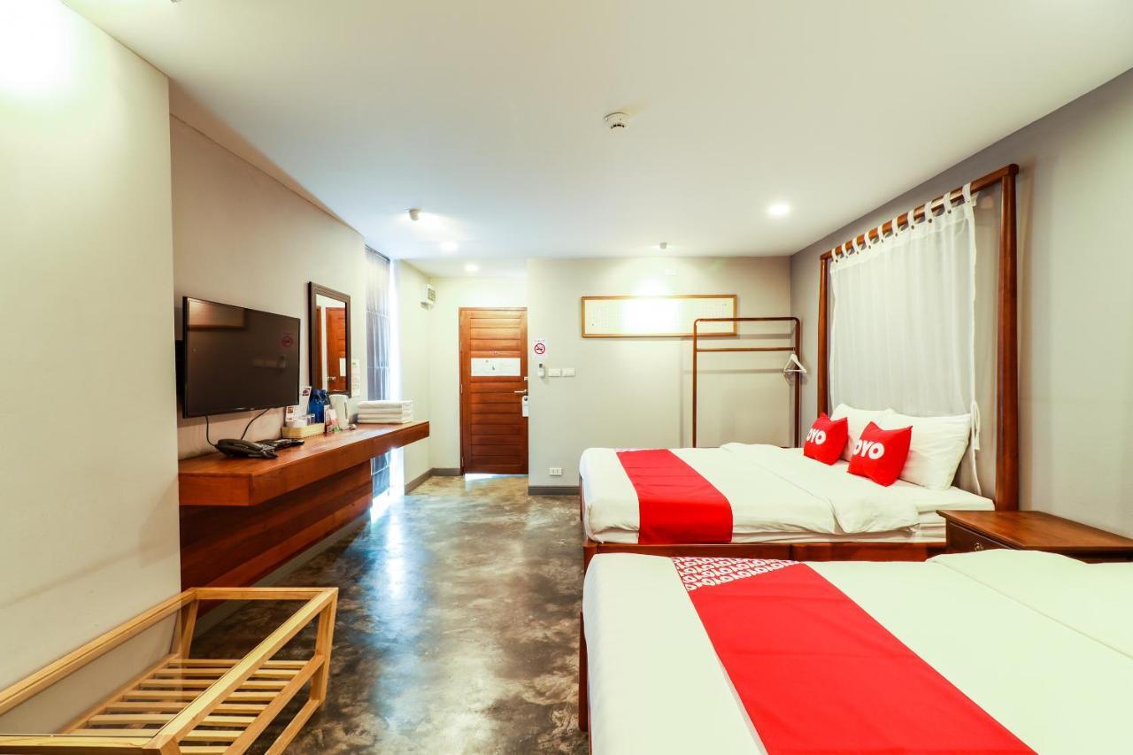 Oyo 150 3Q Chiangmai Residence Chiang Mai Bagian luar foto